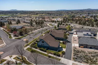 1082 SE Yarrow Avenue, Madras, OR 97741 - Photo 49