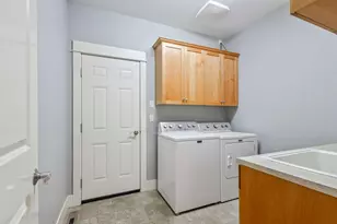 1082 SE Yarrow Ave, Madras, OR 97741 - Photo 21