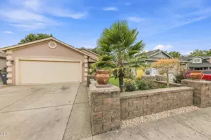 18 Scholarship Way, Medford, OR 97501 - Photo 1