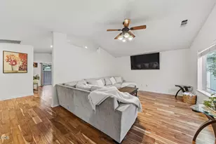 18 Scholarship Way, Medford, OR 97501 - Photo 11
