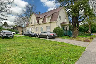 604 NW 4th St, Grants Pass, OR 97526 - Photo 5