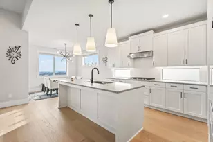 3038 NW Butte View Dr, Bend, OR 97703 - Photo 7