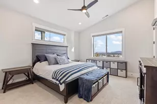 3038 NW Butte View Dr, Bend, OR 97703 - Photo 17