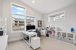 3038 NW Butte View Dr, Bend, OR 97703 - Photo 11