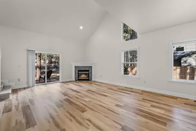 19550 Brookside Way, Bend, OR 97702 - Photo 5