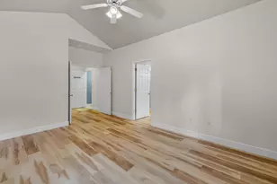 19550 Brookside Way, Bend, OR 97702 - Photo 17