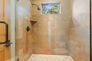 16892 Royal Coachman Dr, Sisters, OR 97759 - Photo 37