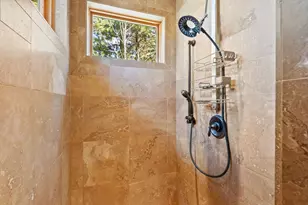 16892 Royal Coachman Dr, Sisters, OR 97759 - Photo 31