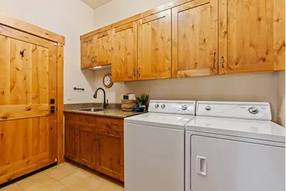 16892 Royal Coachman Drive, Sisters, OR 97759 - Photo 45