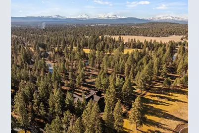 16892 Royal Coachman Drive, Sisters, OR 97759 - Photo 3