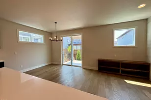 21416 SE Krakatoa Ct, Bend, OR 97702 - Photo 9