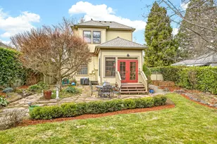 156 8th St, Ashland, OR 97520 - Photo 43