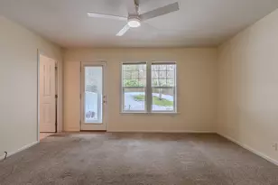 215 Jackson Creek Dr, Jacksonville, OR 97530 - Photo 13