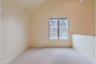 215 Jackson Creek Drive, Jacksonville, OR 97530 - Photo 17