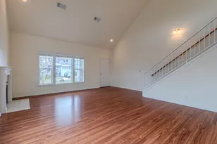 215 Jackson Creek Dr, Jacksonville, OR 97530 - Photo 5