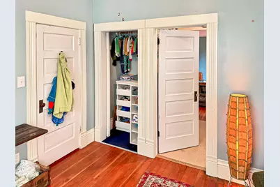 1032 W 10th Street, Medford, OR 97501 - Photo 9