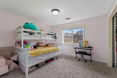 1204 Heather Lane, Central Point, OR 97502 - Photo 21