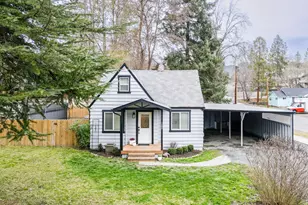 1202 NW B St, Grants Pass, OR 97526 - Photo 33