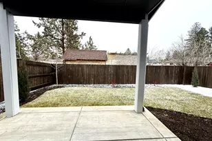 61425 SE Daybreak Ct, Bend, OR 97702 - Photo 19