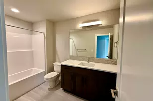 61425 SE Daybreak Ct, Bend, OR 97702 - Photo 21