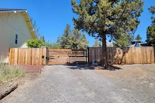 8906 SW Shad Rd, Terrebonne, OR 97760 - Photo 7