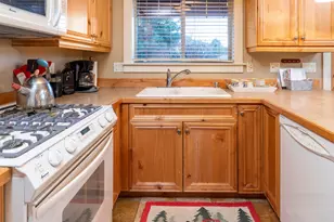 2545 NW Awbrey Rd, Bend, OR 97703 - Photo 33