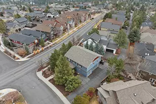 2545 NW Awbrey Rd, Bend, OR 97703 - Photo 41