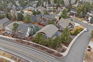 2545 NW Awbrey Rd, Bend, OR 97703 - Photo 43