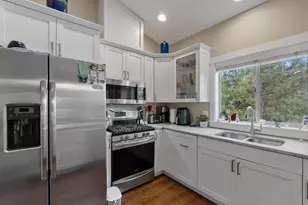 2545 NW Awbrey Rd, Bend, OR 97703 - Photo 15