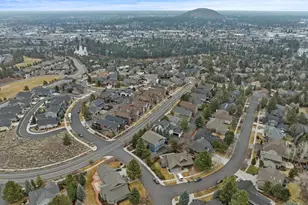 2545 NW Awbrey Rd, Bend, OR 97703 - Photo 47