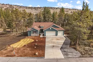 1211 Vine Maple Dr, Klamath Falls, OR 97601 - Photo 11