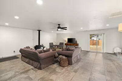 60059 Turquoise Road, Bend, OR 97702 - Photo 17