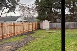 556 Glenn Way, Central Point, OR 97502 - Photo 9