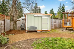 1075 Green Meadows Way, Ashland, OR 97520 - Photo 49