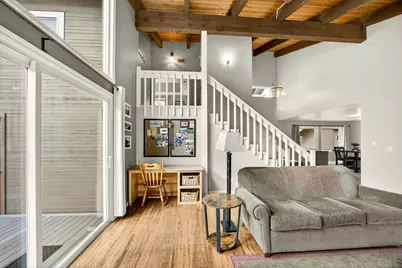 1075 Green Meadows Way, Ashland, OR 97520 - Photo 7