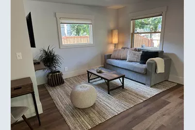 852 NW Columbia Street, Bend, OR 97703 - Photo 3