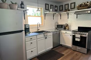 852 NW Columbia St, Bend, OR 97703 - Photo 11