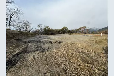 2030 SE Wyndham Way, Grants Pass, OR 97527 - Photo 3