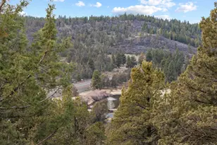 1216 Vine Maple Dr, Klamath Falls, OR 97601 - Photo 17