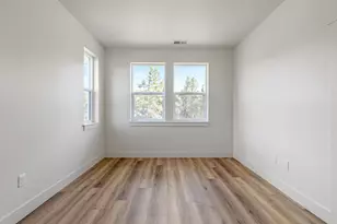 1216 Vine Maple Dr, Klamath Falls, OR 97601 - Photo 59