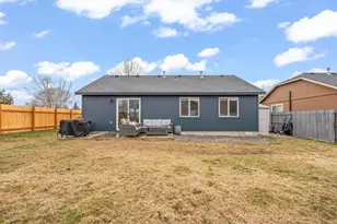3103 SW Peridot Ave, Redmond, OR 97756 - Photo 15