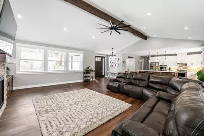 9536 Kestrel Road, Klamath Falls, OR 97601 - Photo 13