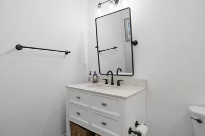 9536 Kestrel Road, Klamath Falls, OR 97601 - Photo 33