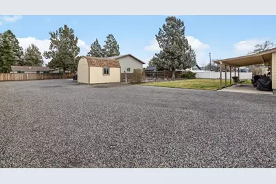 1066 SW Canyon Drive, Redmond, OR 97756 - Photo 23