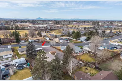 1066 SW Canyon Drive, Redmond, OR 97756 - Photo 33