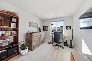 3026 NE Red Jasper Pl, Bend, OR 97701 - Photo 29