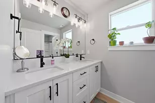 3026 NE Red Jasper Pl, Bend, OR 97701 - Photo 29