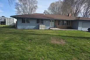 3411 Grenada Way, Klamath Falls, OR 97603 - Photo 3