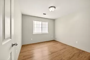 1247 Shafer Ln, Medford, OR 97501 - Photo 15