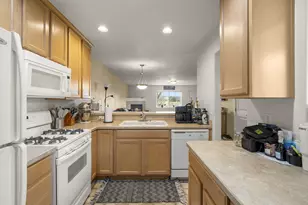 1147 SW Tee Ln, Prineville, OR 97754 - Photo 7